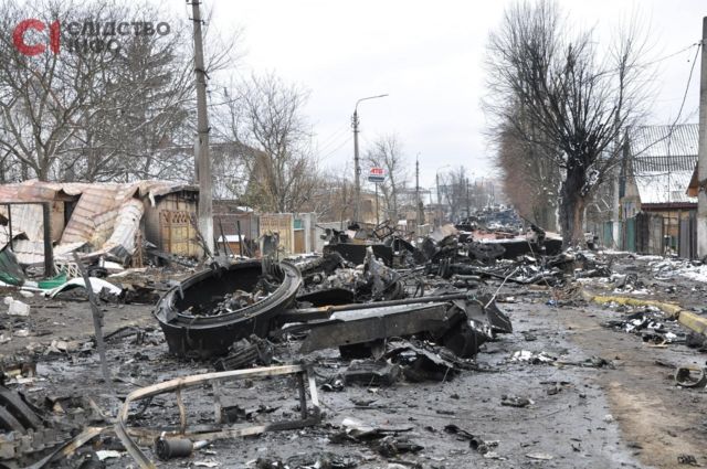 Спалена російська техніка в Бучі після бою 27 лютого