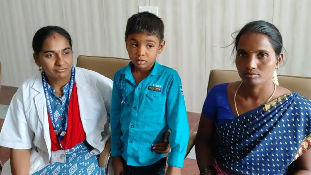 ஏழு வயது சிறுவன் மூக்கில் சிக்கிய 3 பேட்டரிகள் – இரண்டு ஆண்டு வேதனைக்கு தீர்வு கண்ட அரசு மருத்துவர்கள்