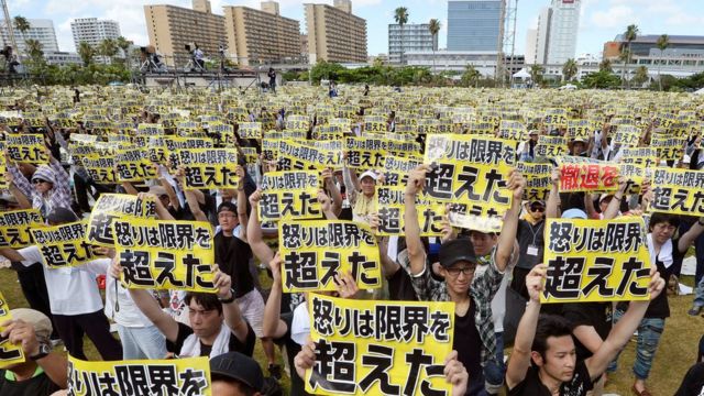 протесты на Окинаве