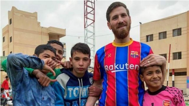 Mchoraji wa Misri anayefanana na Messi wa Barcelona