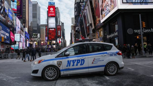 پلیس نیویورک گفته است در حال حاضر تهدیدی متوجه این شهر نیست.