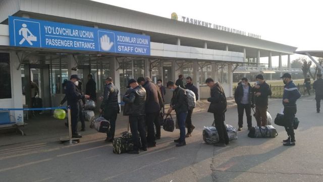 Тошкент аэропорти йўловчилари