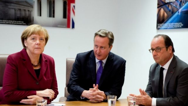 写真左からメルケル独首相、キャメロン英首相、オランド仏大統領