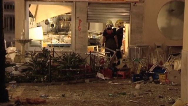 Destrozos en el café de Málaga