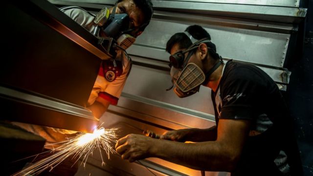 Trabajadores peruanos