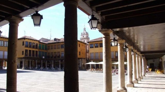 Tordesillas Square