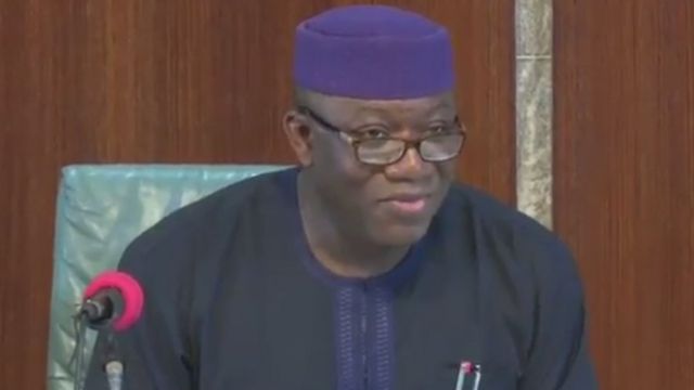 Ọmọwe Fayẹmi ni ere ọmọde ni igbesẹ ijọba fayose lati fofin de oun
