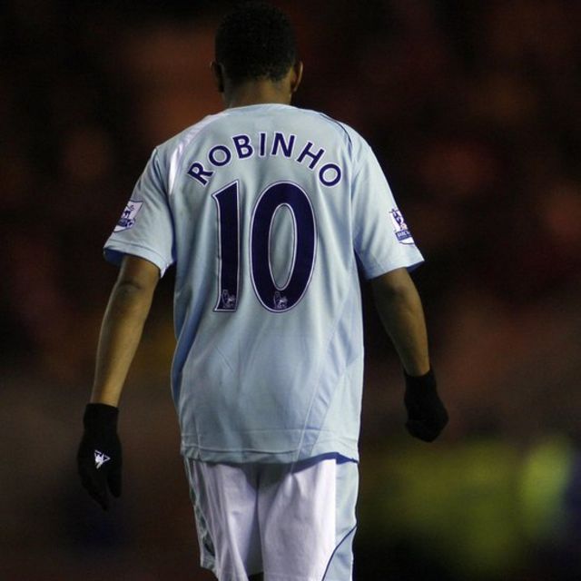 Robinho con la camiseta del Manchester City