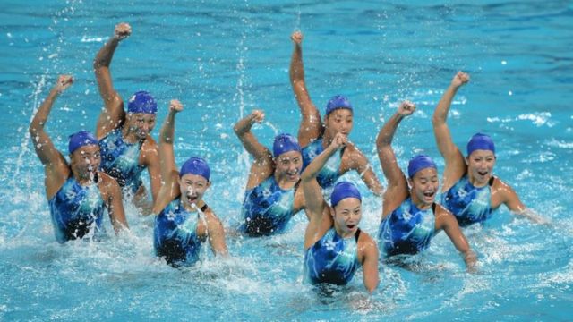 L'équipe de natation synchronisée du Japon lors d'une séance d'entraînement au centre aquatique Maria Lenk à Rio de Janeiro, au Brésil.