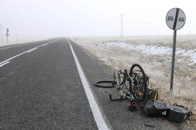 A puncture in a -3C ice-fog en route to Turkey's Taurus mountains