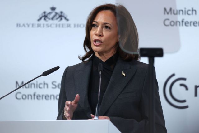 Bà Kamala Harris