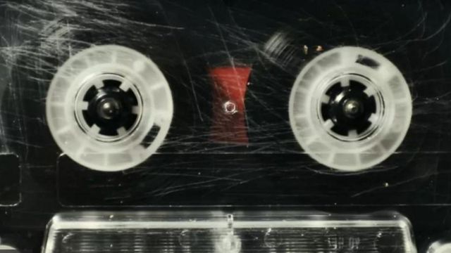 Anthony Summers menyimpan semua kaset rekaman dari investigasinya aoda 1980-an.