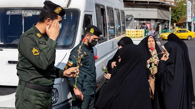 ب﻿ا ادامه‌دار شدن اعتراض‌ها گزارش‌هایی از خستگی نیروهای مسلح سپاه و انتظامی در سرکوب معترضان منتشر شده است