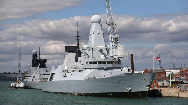 کشتی جنگی اچ‌ام‌اس دایاموند (متعلق به بریتانیا) ماه گذشته پهپادهایی را که گفته شد متعلق به حوثی‌ها بوده، سرنگون کرد