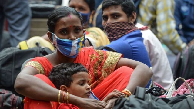 வடமாநில தொழிலாளர்கள்