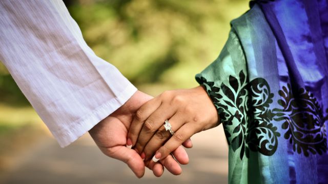 சுயமரியாதை திருமணங்கள் வழக்கறிஞர்கள் முன் செய்துக் கொண்டால் செல்லுமா?