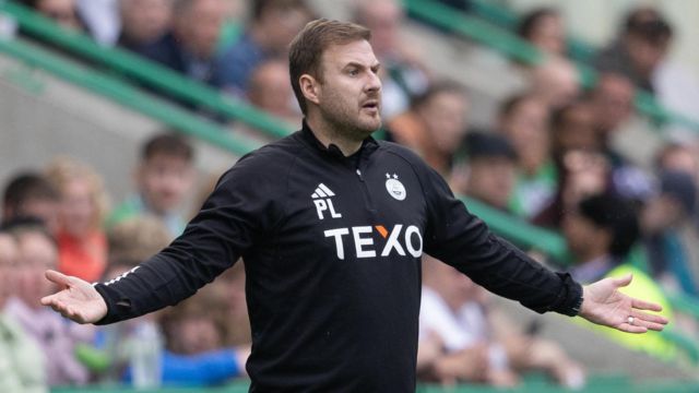 Peter Leven on the touchline at Easter Road