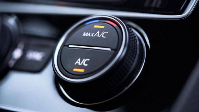 கார், வெயில், குடும்பம்