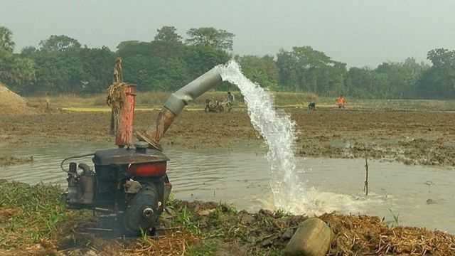 বাংলাদেশে কৃষিকাজের সেচের জন্য ডিজেলের ব্যাপক ব্যবহার হয়