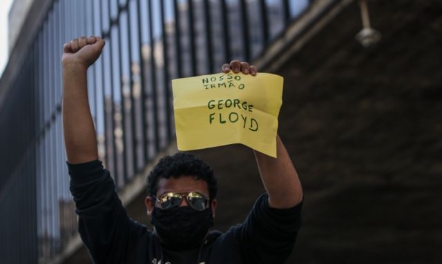 Manifestante em São Paulo no dia 31 de maio de 2020
