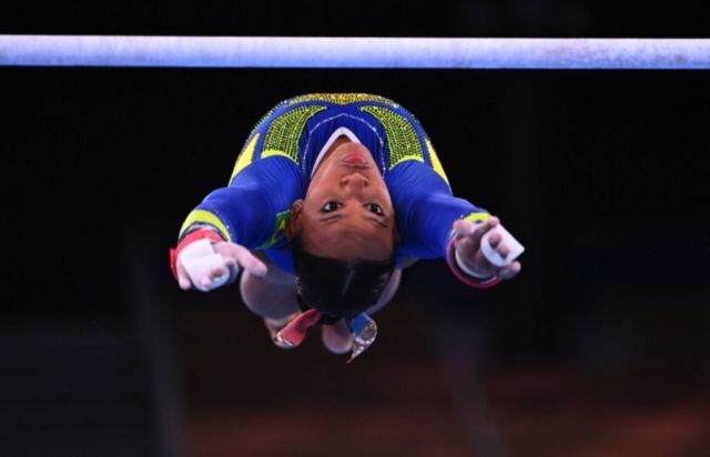 Ginasta Do Russo, Medalheiro Cinco Vezes Dos Jogos Olímpicos