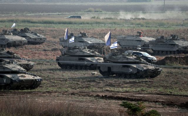 Tanques israelenses na fronteira da Faixa de Gaza