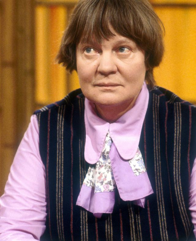 Айрис Мёрдок