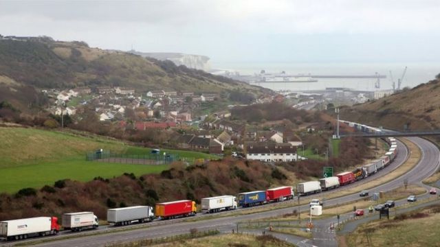 Lorries queuing to get into Dover