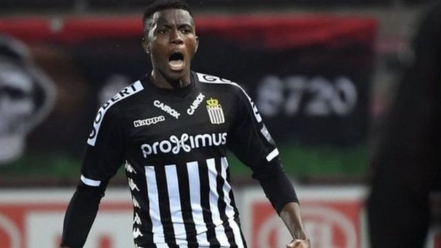 Mshambuliaji wa Lille na Nigeria Victor Osimhen, 21, amechagua kujiunga na Napoli katika mkataba wenye thamani ya Yuro milioni 81m (£73.5