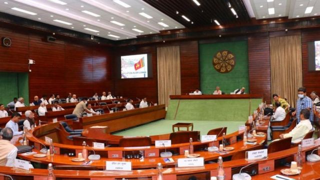 இலங்கை நெருக்கடி