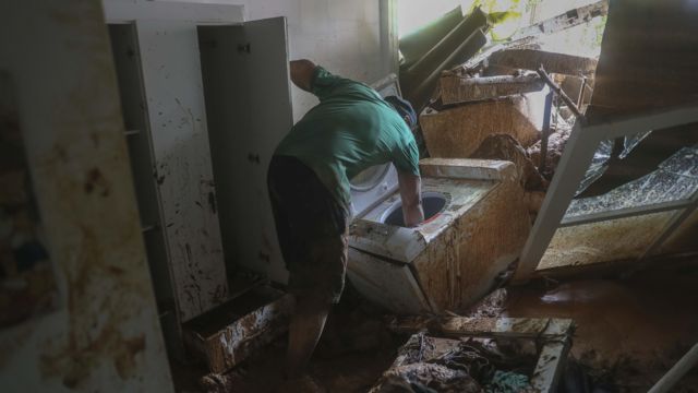 Chuva em S&atilde;o Sebasti&atilde;o foi tr&ecirc;s vezes maior que temporal de 2014, evento  'mais extremo' dos &uacute;ltimos anos na regi&atilde;o - BBC News Brasil