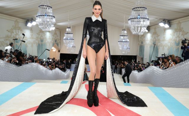 Doja Cat and Jared Leto pay homage to Karl Lagerfeld's cat Choupette at Met  Gala 2023. See pics - India Today