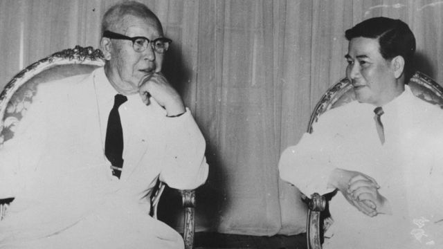 Tổng thống Đệ nhất Cộng hòa Đại Hàn Lý Thừa Vãn và Tổng thống Đệ nhất VNCH Ngô Đình Diệm vào năm 1958