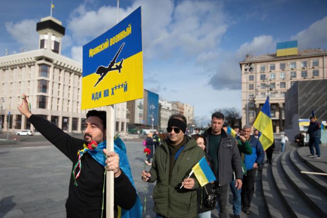 مساله پهپادهای ایرانی در جنگ اوکراین از جمله موضوعاتی است که در ماه‌های اخیر بارها در اعتراض‌های مخالفان روسیه نیز بازتاب داشته
