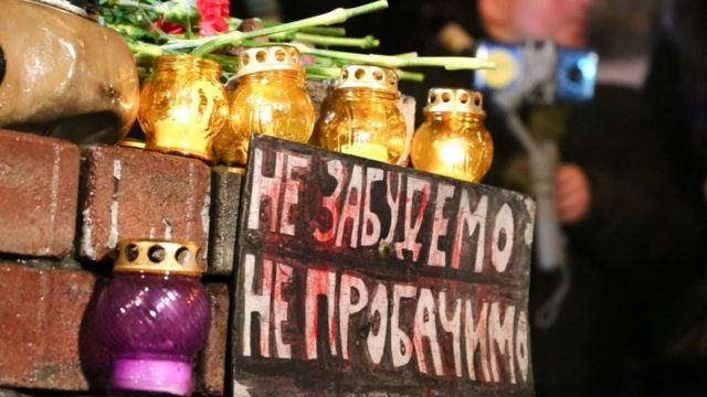 Поминальні лампадки на місці розстрілів активістів Майдану