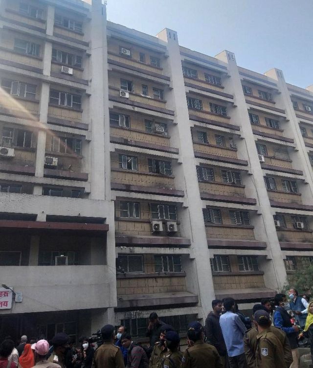 कमला नेहरू चिकित्सालय