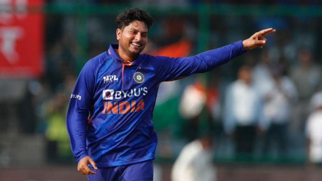 குல்தீப் யாதவ், கே.எல்.ராகுல் - இலங்கையை வீழ்த்த இந்தியாவுக்கு உதவிய மேஜிக் வீரர்கள்