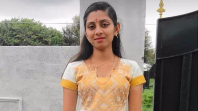 யூ-டியூப் பார்த்து பிரசவம் பார்த்த கணவர் - மனைவி பலி