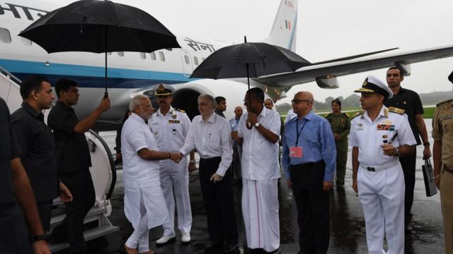 Премьер Индии Нарендра Моди прибыл в Кералу, в аэропорту его встречали местные чиновники