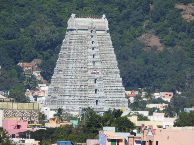 புயலை எப்படி மன்னர்கள் எதிர்கொண்டார்கள்