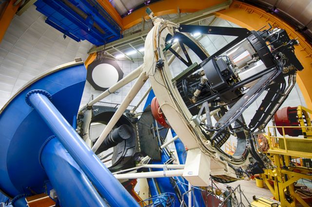 DECam montada en el telescopio Víctor Blanco