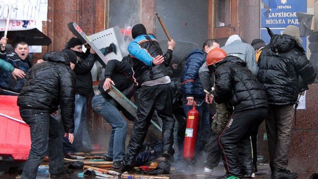 Столкновения пророссийских активистов и сторонников Майдана в 2014 году