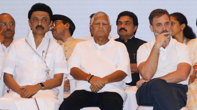 ராமர் கோவில்: 'இந்து' என நிரூபிக்கப் போராடும் எதிர்க்கட்சிகள் - இது பாஜகவின் வெற்றியா?