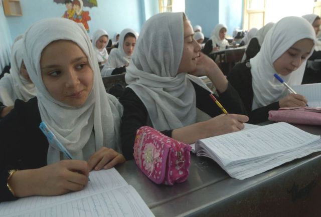 آموزش زنان در افغانستان نسبت به سال 2001 به صورت چشمگیر بهبود یافته است اما هنوز کار زیاد نیاز است