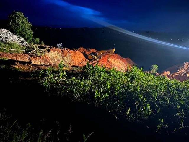 Rwanda - Kinazi: Hashize iminsi 8 abantu 6 baheze 'mu kirombe cy ...