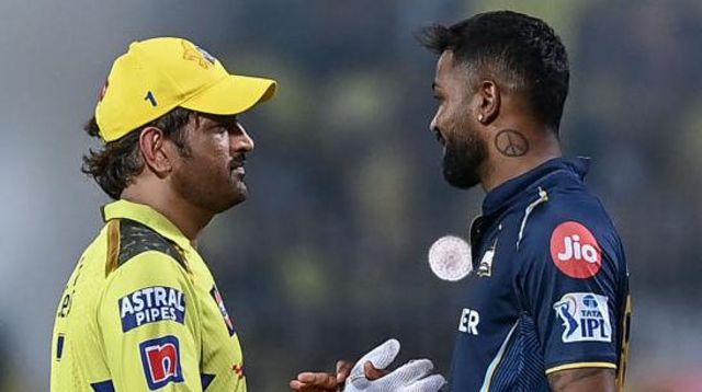 தோனி vs ஹர்திக்