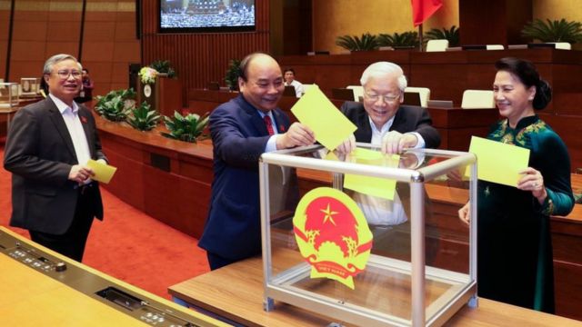 Đảng Cộng sản Việt Nam đang chuẩn bị cho Đại hội 13