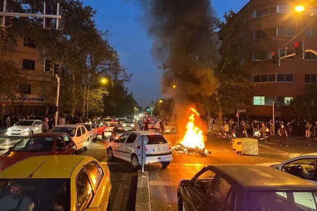 اعتراضات اخیر تهران