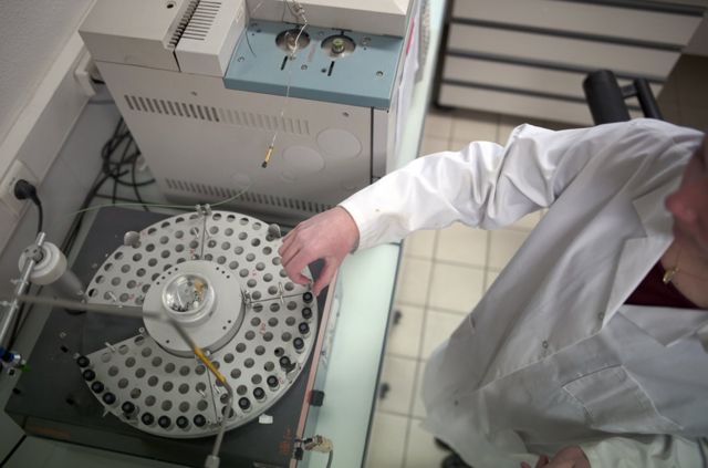 氣相色譜法可用於各種目的。在實驗室它被用於分析血液酒精含量。