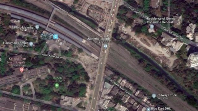 দক্ষিণ কলকাতার আলিপুরে মাঝেরহাট ফ্লাইওভার